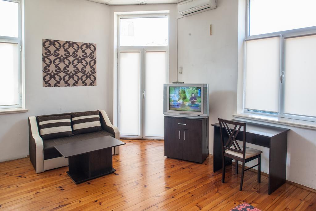 Sofia Central Guest Rooms חדר תמונה