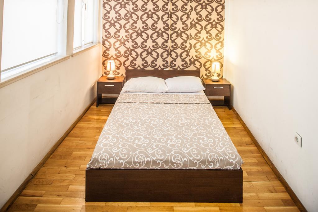 Sofia Central Guest Rooms חדר תמונה