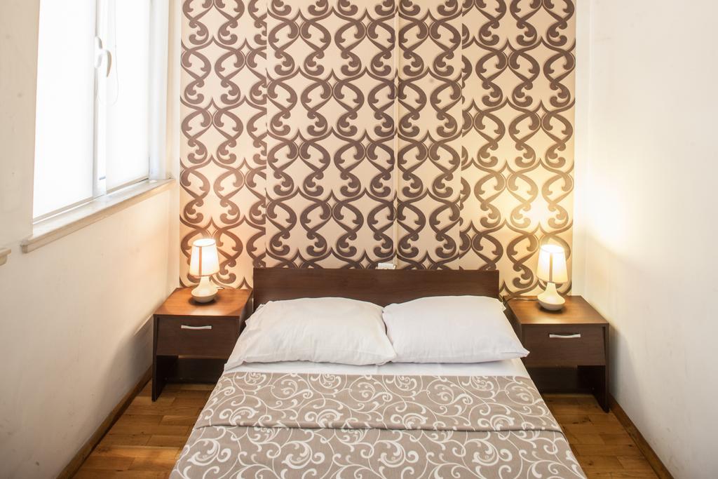 Sofia Central Guest Rooms חדר תמונה