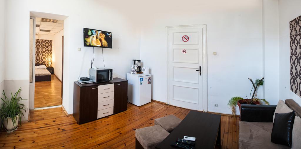 Sofia Central Guest Rooms חדר תמונה