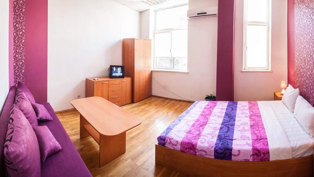 Sofia Central Guest Rooms חדר תמונה