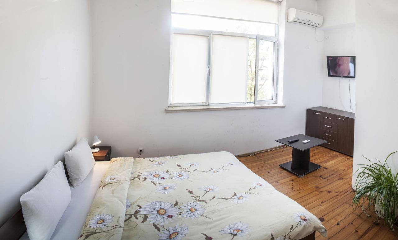 Sofia Central Guest Rooms מראה חיצוני תמונה