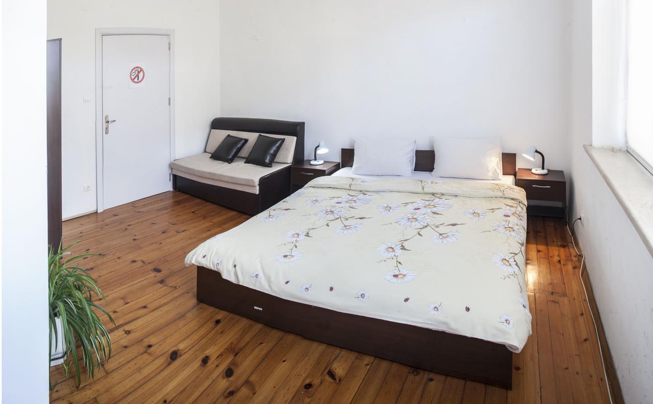 Sofia Central Guest Rooms מראה חיצוני תמונה